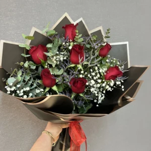 7 Kırmızı Gül Buketi